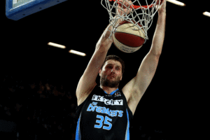 Alex Pledger was a dominant force in the paint for the Breakers in their game against the Hawks in Wollongong today. Photo / Getty