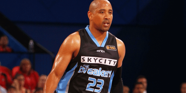 CJ Bruton put in another strong performance in the tail-end of his career with the Breakers. Photo / Getty
