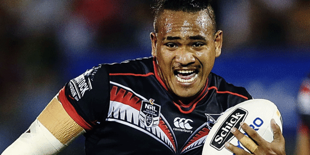 Warriors centre Solomone Kata was told off by teammates for not running the ball around closer to the posts following his second try in last week's win over the Titans. Photo / Getty Images.