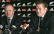 Richie McCaw (R) and coach Graham Henry at the Christchurch Rugby club today. Ross Land / Getty Images Richie McCaw (R) and coach Graham Henry at the Christchurch Rugby club today. Ross Land / Getty Images