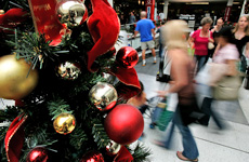 Christmas shopping at St Lukes, Auckland, yesterday. Photo / Chris Skelton Christmas shopping at St Lukes, Auckland, yesterday. Photo / Chris Skelton