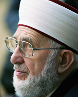 Sheik Fehmi Naji El-Imam in 2005. Photo / Getty Images Sheik Fehmi Naji El-Imam in 2005. Photo / Getty Images