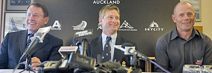 John Banks, Royal New Zealand Yacht Squadron Commodore Scott Colebrook and Grant Dalton announce the Louis Vuitton Pacific Series. Photo / Richard Robinson John Banks, Royal New Zealand Yacht Squadron Commodore Scott Colebrook and Grant Dalton announce the Louis Vuitton Pacific Series. Photo / Richard Robinson