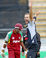 Blacks Caps captain Daniel Vettori finished with figures of 4-20 as the West Indies were bowled out for 128. Photo / Getty Images Blacks Caps captain Daniel Vettori finished with figures of 4-20 as the West Indies were bowled out for 128. Photo / Getty Images