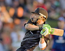 Black Caps wicketkeeper Brendon McCullum. Photo / Kenny Rodger Black Caps wicketkeeper Brendon McCullum. Photo / Kenny Rodger