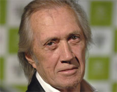 David Carradine, star of the television series Kung Fu and the Kill Bill movies, has been found hanged and half-naked in the wardrobe of a Bangkok hotel. Photo / AP David Carradine, star of the television series Kung Fu and the Kill Bill movies, has been found hanged and half-naked in the wardrobe of a Bangkok hotel. Photo / AP