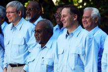 Kevin Rudd (far L) gave Pacific leaders the option of a blue or beige shirt but they were all in agreement on the colour. Photo / Getty Images Kevin Rudd (far L) gave Pacific leaders the option of a blue or beige shirt but they were all in agreement on the colour. Photo / Getty Images