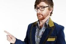 Comedian Rhys Darby has been chosen to front the 2degrees advertising campaign. Comedian Rhys Darby has been chosen to front the 2degrees advertising campaign.