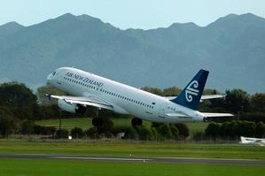 The flow of Kiwis moving to Australia has diminished. Photo / Sarah Ivey