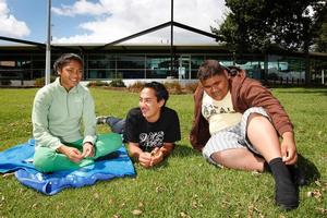 Leeana Rapata, 13 (L), Bruce Tapurau and Soloa Aupeipeigamalie, both 14. Photo / Sarah Ivey