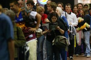 Passengers travelling from Auckland to the United States will face delays as international airport security measures increase. Photo / Glenn Jeffrey