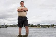 David Cade from DOC's 'didymo team'. Photo / NZPA David Cade from DOC's 'didymo team'. Photo / NZPA
