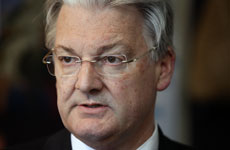 United Future leader Peter Dunne is urging the government to scrap the controversial Section 92 of the Copyright Act. Photo / Sarah Ivey United Future leader Peter Dunne is urging the government to scrap the controversial Section 92 of the Copyright Act. Photo / Sarah Ivey