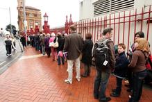 Not a great away to treat cruise ship passengers. Photo / Herald on Sunday Not a great away to treat cruise ship passengers. Photo / Herald on Sunday