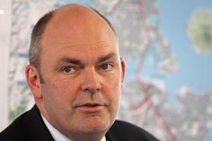 Tertiary Education Minister Steven Joyce proposed that new permanent residents and Australians would have to live here for two years before they could get a student loan. Photo / Sarah Ivey
