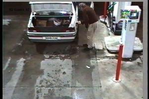 Donald Stewart buys petrol at a Hamilton Gull service station only hours before he was found dead in the central city. Photo / Supplied