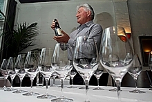 Being forced to use plastic wine glasses detracts from the cinematical experience. Photo / Dean Purcell Being forced to use plastic wine glasses detracts from the cinematical experience. Photo / Dean Purcell