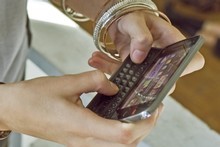 Employees can gain an edge by using low-cost productivity applications on their PCs and smartphones. Photo / Supplied Employees can gain an edge by using low-cost productivity applications on their PCs and smartphones. Photo / Supplied