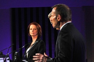 Australian Prime Minister Julia Gillard (l), with Opposition Leader Tony Abbott. Photo / Getty Images