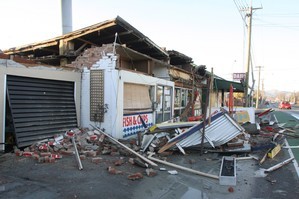 Damage to shops on Hills Road, Richmond. Photo / Geoff Sloan.