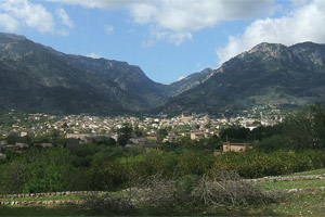 The town of Soller is a charming spot from which to explore Mallorca's northwest. Photo / Wikimedia Commons