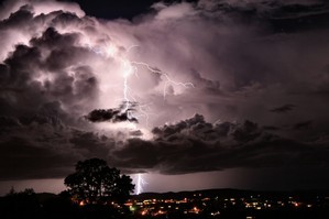 Earthquake Lights, or 'Lightning', is a well documented phenomena. Photo / Tony Kwak