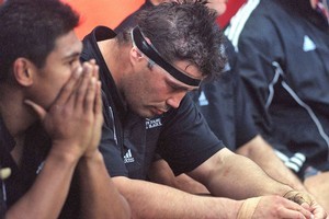 All Black Craig Dowd reacts after losing to France in the 1999 World Cup semifinal. Photo / Getty Images
