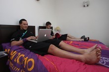 Kiwi boxers Joseph Parker (L) and Nathon McEwen (R) relax in their bedroom before the Games start. Photo / Getty Images Kiwi boxers Joseph Parker (L) and Nathon McEwen (R) relax in their bedroom before the Games start. Photo / Getty Images