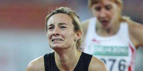 Nikki Hamblin breaks down in tears after crossing the finish line to claim silver in the women's 800m final. Photo / Getty Images Nikki Hamblin breaks down in tears after crossing the finish line to claim silver in the women's 800m final. Photo / Getty Images