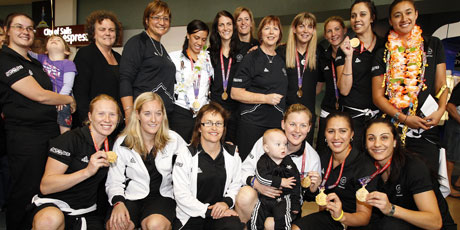 Members of the Silver Ferns' gold medal-winning team pose for a photo after returning from the Commonwealth Games in Delhi, India. Photo / NZPA Members of the Silver Ferns' gold medal-winning team pose for a photo after returning from the Commonwealth Games in Delhi, India. Photo / NZPA