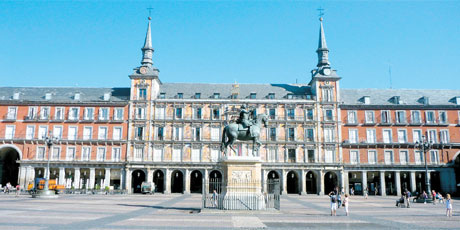 Plaza Mayor was renovated in the beginning of the 1600s, its enclosed square of apartments, shops and cafes presided over by Felipe III on horseback. Photo / Linda Herrick