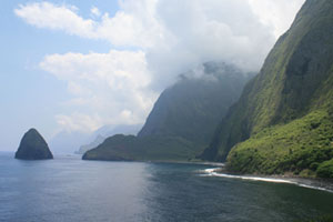 Kalaupapa Peninsula, Molokai. Photo / Jim Eagles