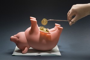 Some receivers and liquidators responsible for improving the financial situation of a business may be hindering rather than helping those companies by seeking high rates but then providing less than competent services. Photo / Thinkstock