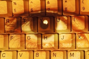 Social networks and smartphones are serious targets for hackers, say Symantec and PandaLabs. Photo / Thinkstock