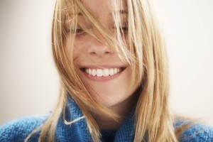 Scientists have identified the existence of a 'happiness gene' which gives an explanation as to why some people seem blessed with eternal optimism while others tend toward pessimistic views. Photo / Thinkstock