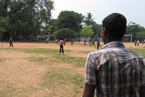 Children playing cricket in Kochi, Kerala. Photo / Daniel Grade