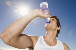 Dr McCartney says there is no evidence to suggest people need to be vigilant about their water intake. Photo / Thinkstock
