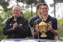 Graham Henry and Dan Carter with the Cup. Photo / APN