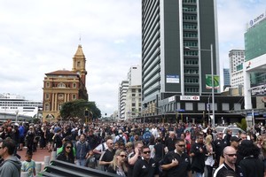Auckland's Quay St is already packed out ahead of tonight's Rugby World Cup final. Photo / Cassandra Mason