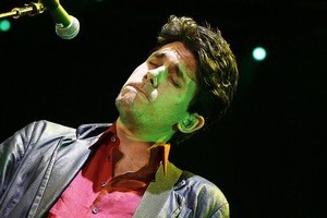 John Mayer has been ordered to stop singing for a month. Photo / Dean Purcell