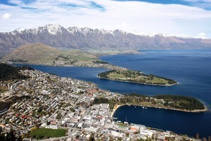 Queenstown and Southern Lakes is eighth on Lonely Planet's list of the best regions to visit in 2012. Photo / Sarah Ivey