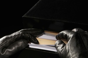 Britain's intelligence agency is recruiting through Facebook and Twitter - a break with the tradition of approaching Oxford or Cambridge students. Photo / Thinkstock