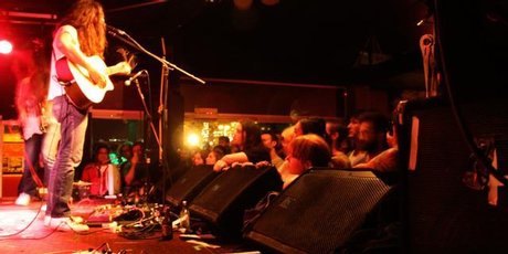 Kurt Vile performs at the Kings Arms in Auckland. Photo / Jenna Todd Kurt Vile performs at the Kings Arms in Auckland. Photo / Jenna Todd