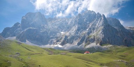 Mist comes quickly in the Picos de Europa. Photo / Thinkstock