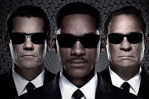 Josh Brolin, Will Smith and Tommy Lee Jones from Men In Black 3.