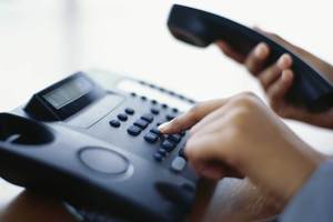 Why the reluctance by New Zealand businesses to pick up the phone? Photo / Thinkstock