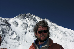 Australian climber Lincoln Hall survived a rescue on Mt Everest in 2006. He died today at 56. Photo / Supplied