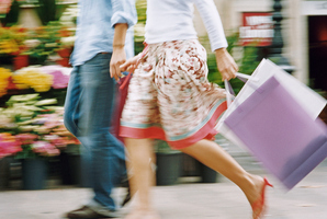 Household spending growth is expected to remain steady around 2.5 per cent and not accelerate. Photo / Thinkstock