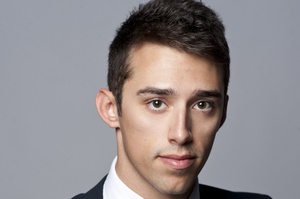 Dion Bilios plays Frankie Valli in 'Jersey Boys' Photo / Supplied