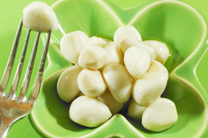 Garlic is delicious but can also be deadly. Photo / NZ Herald